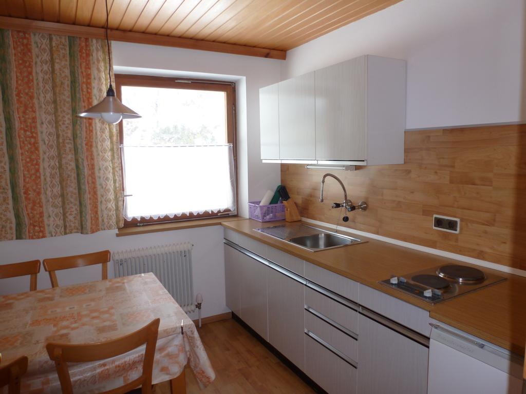 Haus Lorea Apartment Nassereith Room photo
